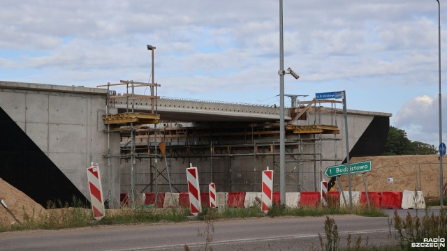W Kołobrzegu trwa budowa wiaduktu w ramach łącznika drogi S6 z kołobrzeską obwodnicą. To kluczowy element całej inwestycji.