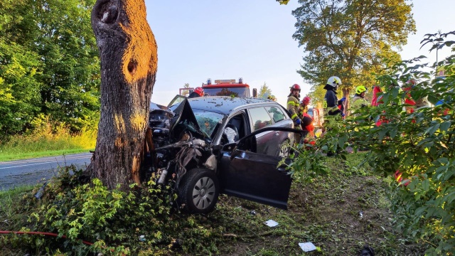 Śmiertelny wypadek pod Kołobrzegiem. Nie żyje około 30-letni mężczyzna.