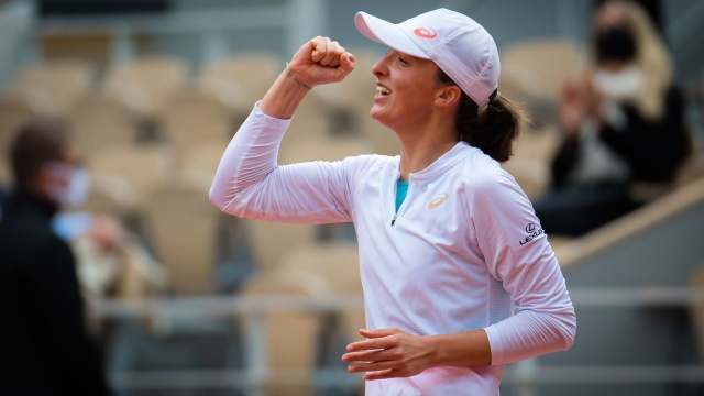 Iga Świątek pozostała liderką rankingu WTA tenisistek. Polka jest na czele zestawienia 68. tydzień z rzędu.