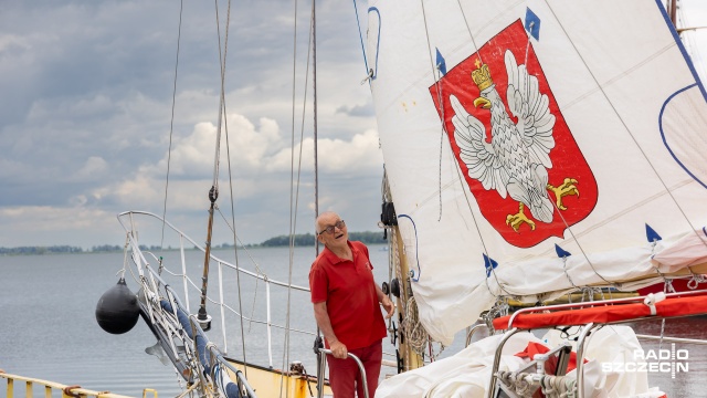 Mieszkał z Indianami, pokonał pola lodowe, przeżył huragan. Szczeciński żeglarz Grzegorz Węgrzyn powrócił z rejsu do Arktyki.