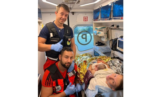 Mały Fabian, tak spieszył się na świat, że nie chciał poczekać aż mama dojedzie do szpitala.