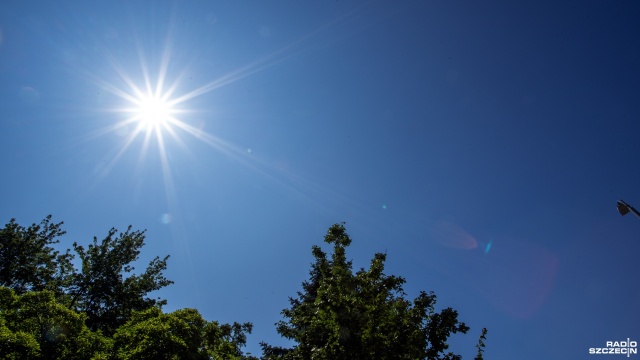 Do Polski zbliżają się upały. Instytut Meteorologii i Gospodarki Wodnej wydał ostrzeżenie drugiego stopnia przed wysokimi temperaturami dla niemal całego kraju.