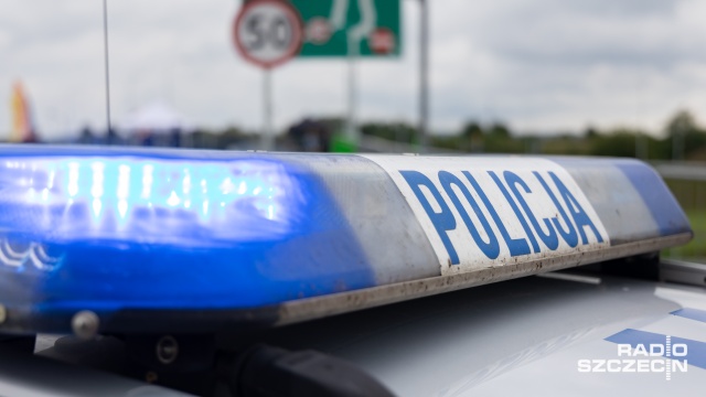 Miał ponad 4 promile i jechał skuterem - 37-latka zatrzymała policja w Sławnie. Dodatkowo przewoził pasażerkę, oboje nie mieli kasków. Tym zwrócili uwagę funkcjonariuszy.
