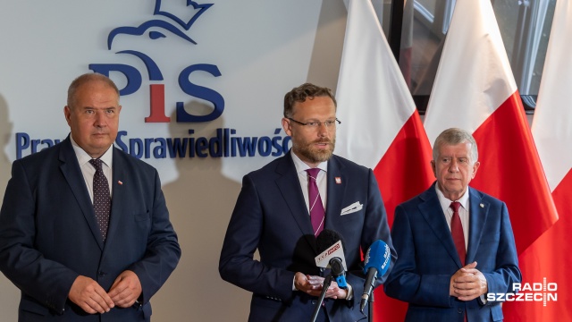 Co innego myślą, co innego mówią, co innego robią - tak wygląda polityka Platformy Obywatelskiej w ocenie polityków Prawa i Sprawiedliwości. Przykładem stał się zachodniopomorski poseł PO Artur Łącki.