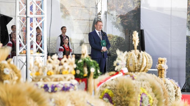 Minister Robert Telus o pomocy dla rolników