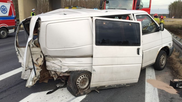 Sprawca tragicznego wypadku samochodowego stanie przed sądem. Prokuratura w Goleniowie skierowała do sądu akt oskarżenia w sprawie pijanego kierowcy, który doprowadził do zderzenia na trasie S3.