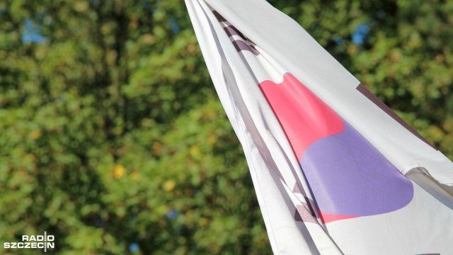 Silna reprezentacja polskich spółek zbrojeniowych na targach w Korei Południowej. Na jednej z największych tego typu imprez w Azji Polska przygotowała duże stoisko, gdzie prezentowano produkty jedenastu spółek.