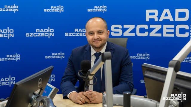 Bałagan po PiS-ie, to między innymi szereg strategicznych inwestycji. Tak opinie polityków opozycji komentował w Rozmowie pod krawatem poseł Solidarnej Polski Dariusz Matecki.