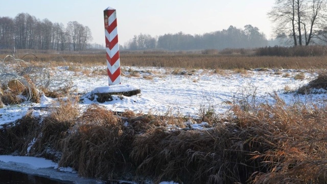 Osiem osób próbowało w środę nielegalnie przedostać się z Białorusi do Polski.