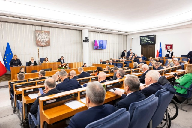 Senat przyjął bez poprawek ustawę o finansowaniu in vitro z budżetu państwa. Za było 59 senatorów, przeciw 23, a 3 wstrzymało się od głosu.