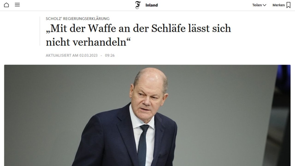 Zaapelował do władz w Pekinie o nieprzekazywanie pomocy militarnej do Rosji. źródło: https://www.faz.net/aktuell/politik/inland/scholz-regierungserklaerung-putins-imperialismus-darf-sich-nicht-durchsetzen-18716716.html