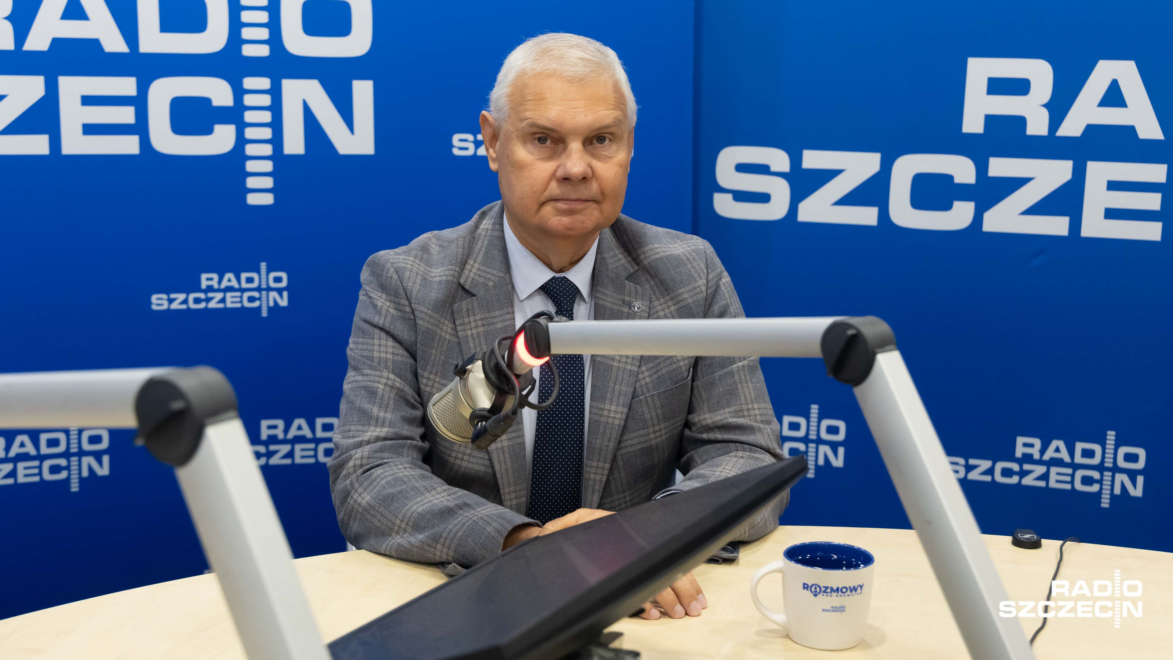 Prof. Tarczyński: długi Uniwersytetu Szczecińskiego i moje wysokie zarobki to plotka