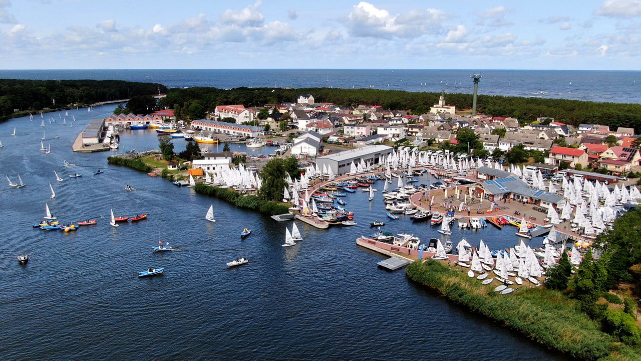 Nowe nabrzeże powstanie w Dziwnowie. Właśnie podpisano umowę w tej sprawie. Inwestycję wykona firma z Kołobrzegu.