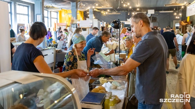 Fot. Robert Stachnik [Radio Szczecin] Bazar smakoszy w Off Marinie [ZDJĘCIA]