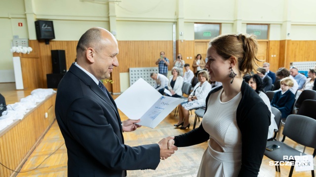 Fot. Robert Stachnik [Radio Szczecin] Laureaci olimpiad przedmiotowych nagrodzeni [WIDEO, ZDJĘCIA]