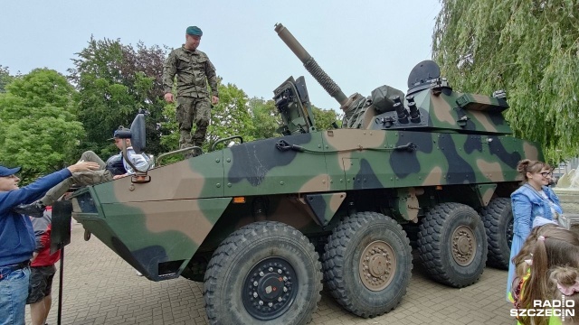 Fot. Przemysław Polanin [Radio Szczecin] "Dwunastka" świętuje w Kołobrzegu [ZDJĘCIA]