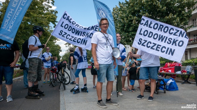 Fot. Maciej Papke [Radio Szczecin] "Chcemy całorocznego lodowiska w Szczecinie" [WIDEO, ZDJĘCIA]