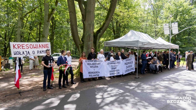 Fot. Robert Stachnik [Radio Szczecin] Szczecin upamiętnił tragedię Krwawej Niedzieli [ZDJĘCIA]