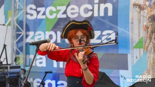 Koncerty szantowe The Tall Ships Races 2024 Fot. Robert Stachnik [Radio Szczecin] "Szanty dodają charakteru, czuć klimat regat" [WIDEO, ZDJĘCIA]