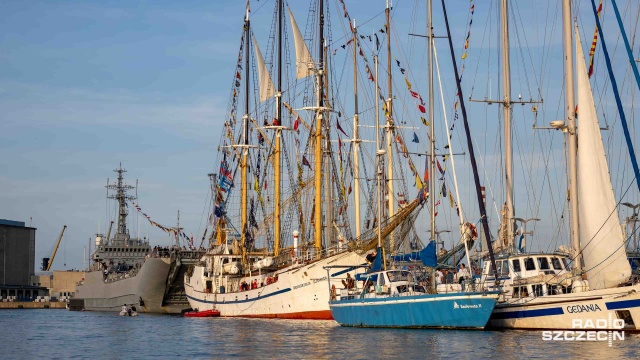 The Tall Ships Races 2024 Fot. Robert Stachnik [Radio Szczecin] Korki również na Odrze. Ale spokojnie - bez kolizji [WIDEO, ZDJĘCIA]