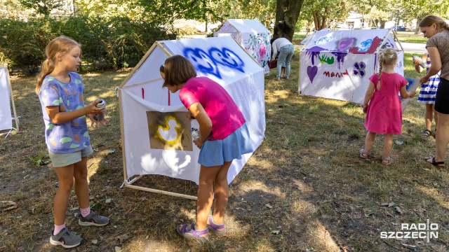 Park Andersa - Minifestiwal Miasta Dzieci-4 TWORZĘ SIĘ! tworzy się już 10 lat. Galeria dla dzieci i młodzieży obchodzi urodziny. Z tej okazji tworzy w plenerze [WIDEO, ZDJĘCIA]