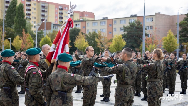 Fot. Robert Stachnik [Radio Szczecin] Uroczysta przysięga wojskowa w Szczecinie [WIDEO, ZDJĘCIA]