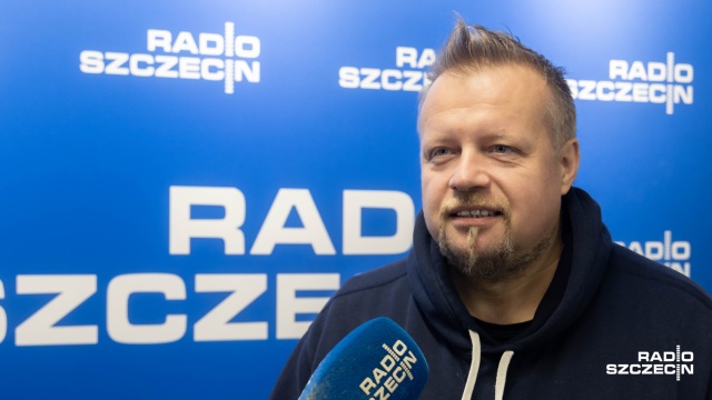 Fot. Robert Stachnik [Radio Szczecin] Praktyka noszenia odblasków. Niby znamy, ale nie stosujemy [WIDEO, ZDJĘCIA]