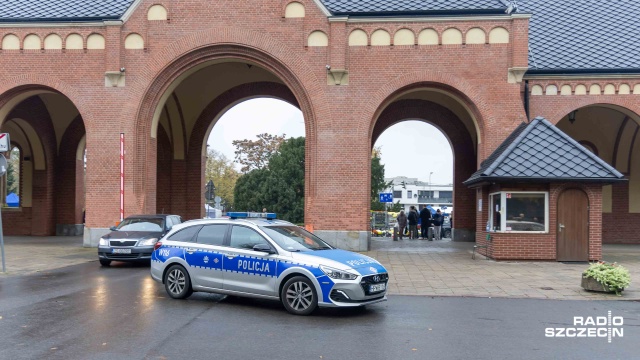 Fot. Robert Stachnik [Radio Szczecin] Policja zadba o bezpieczeństwo na Wszystkich Świętych [WIDEO, ZDJĘCIA]