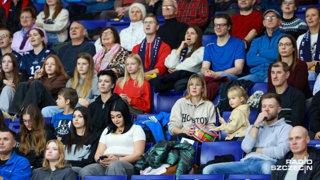 Fot. Robert Stachnik [Radio Szczecin] Liderki tabeli zbyt mocne dla Chemiczek [ZDJĘCIA]