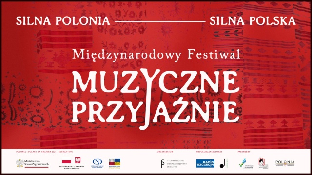 Materiały prasowe Stowarzyszenia Pierwszorzędnych Inicjatyw. Piotr Nikodem Wardziukiewicz – projekt graficzny Międzynarodowy Festiwal „Muzyczne przyjaźnie” w studiu koncertowym Radia Szczecin