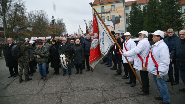 Fot. PAP/Marcin Bielecki "Prawda o grudniu 1970 roku nie może być zapomniana" [WIDEO, ZDJĘCIA]