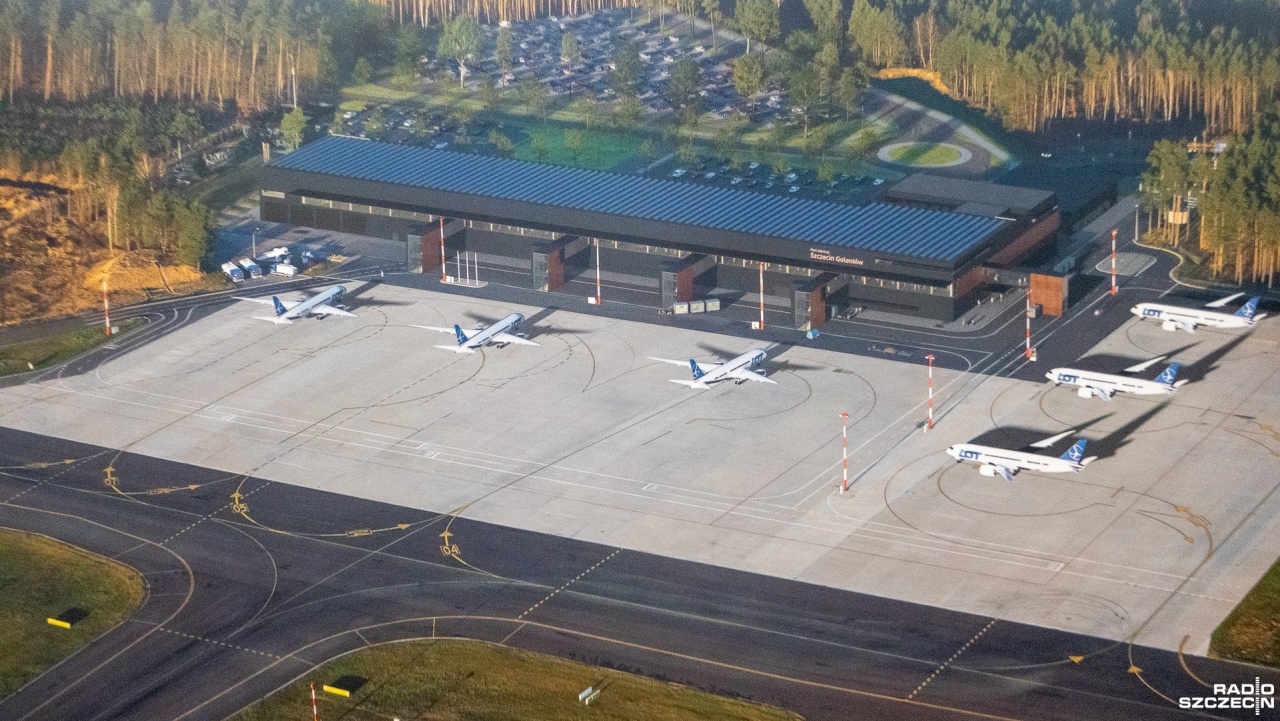 Więcej pasażerów i większe samoloty. Rozbudują lotnisko w Goleniowie [WIDEO, ZDJĘCIA]