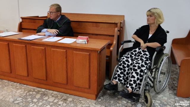 Sąd drugiej instancji zmniejszył karę dla niepełnosprawnej wokalistki, która występowała przy kołobrzeskim molo.