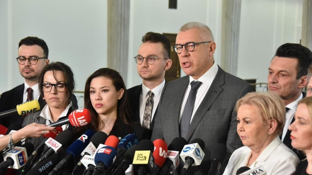 Poseł Koalicji Obywatelskiej, Roman Giertych poinformował o powołaniu parlamentarnego zespołu do spraw rozliczeń, którego będzie koordynatorem. Jak dodał, zespół będzie współpracował z rządem w celu usprawnienia procedur rozliczeń ośmiu lat rządów Prawa i Sprawiedliwości.