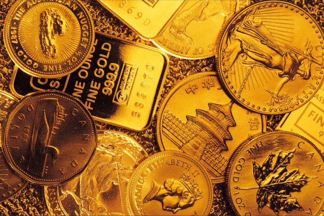 Inwestowanie w złoto od wieków uważane jest za jeden z najbezpieczniejszych sposobów na ochronę kapitału. Decyzja o zakupie złotych monet bulionowych może być jednak wyzwaniem, zwłaszcza dla osób, które dopiero rozpoczynają swoją przygodę z inwestowaniem w kruszce.