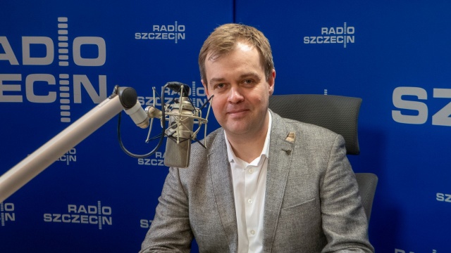 Nowym redaktorem naczelnym Polskiego Radia Szczecin został Sebastian Wierciak. Nową funkcję objął w poniedziałek.