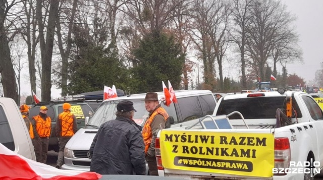 Odwołania ministra i wiceministra środowiska chcą myśliwi, którzy przyłączyli się do protestu rolników.