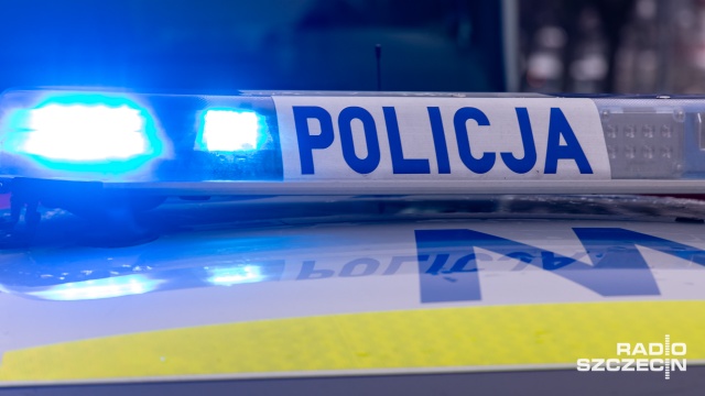 Wsiadł za kółko po alkoholu, a potem próbował ukryć się przed policjantami. Do zdarzenia doszło na ulicy Lotników Morskich w Darłowie.