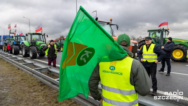 Nie zanosi się na szybki koniec rolniczych protestów - wynika z relacji samych uczestników.