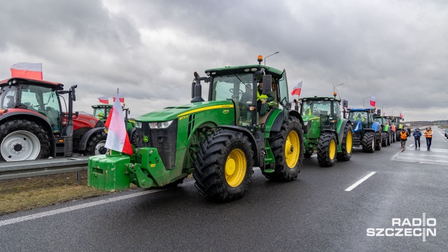 Trwająca od wielu tygodni blokada drogi szybkiego ruchu S3, między węzłem Myślibórz a węzłem Gorzów, w naszym regionie zostaje utrzymana, mimo zbliżających się Świąt Wielkanocnych.