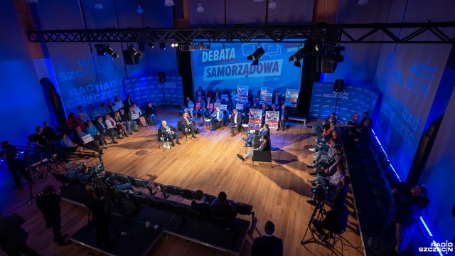 Były pytania od prowadzących, ale pojawiły się też te od naszych słuchaczy i widzów - wracamy do wtorkowej debaty prezydenckiej w Radiu Szczecin.