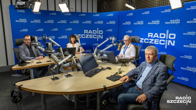 Poprzednia ekipa rządząca zostawiła w opłakanym stanie zakłady chemiczne w Policach - mówił dziś w kawiarence Politycznej poseł Koalicji Obywatelskiej Artur Łącki. Polityk dodał, że podczas jutrzejszego posiedzenia Zachodniopomorskiego zespołu Parlamentarnego posłowie będą stawiali pytania dotyczące stanu finansów firmy.
