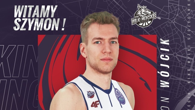 Koszykarz Szymon Wójcik podpisał kontrakt z Kingiem Szczecin ważny do końca czerwca przyszłego roku. To pierwsze wzmocnienie Wilków Morskich w przerwie letniej.