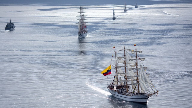 To już ostatni etap największych regat na Bałtyku - The Tall Ships Races. 43 jednostki wyruszyły z Mariehamn, meta została wyznaczona na wysokości Świnoujścia.