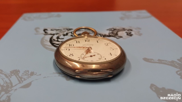 Muzeum w Stargardzie wylicytowało kieszonkowy zegarek z końca XIX wieku. Wzbudził zainteresowanie muzealników, bo przed ponad stu laty sprzedano go w ówczesnym Stargardzie.