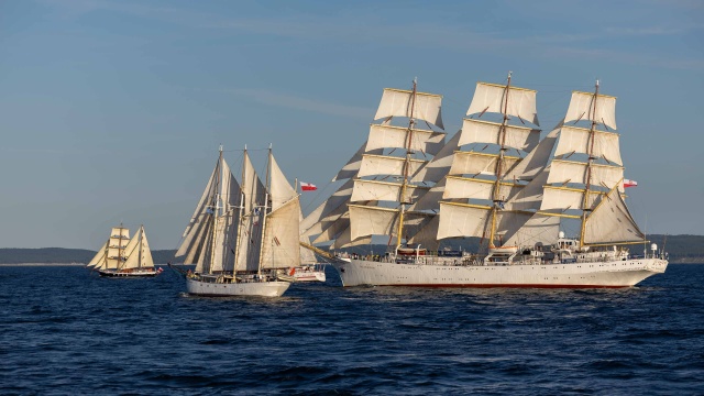 Mimo że The Tall Ships Races już za nami, to w Świnoujściu wciąż można je podziwiać i to w pełnej krasie - pod żaglami.