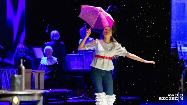 Aktorzy Teatru Polskiego i członkowie stowarzyszenia na rzecz osób z niepełnosprawnością intelektualną połączyli siły. Wspólnie przygotowali spektakl Alicja w krainie czarów.