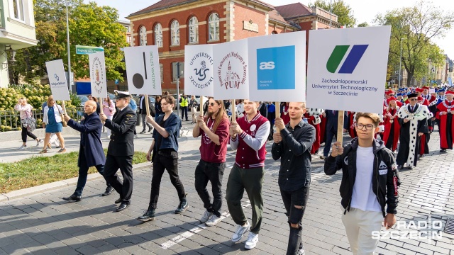 O godzinie 12 rusza marsz studencki Spacerek na Uniwerek.