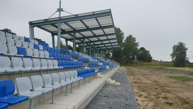 Zakończył się pierwszy etap modernizacji stadionu miejskiego w Połczynie-Zdroju.