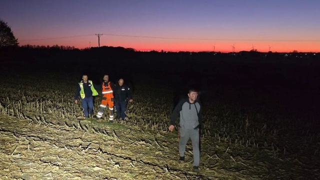 Był pijany, uciekł powstrzymującym go świadkom, teraz może spędzić w więzieniu nawet pięć lat.